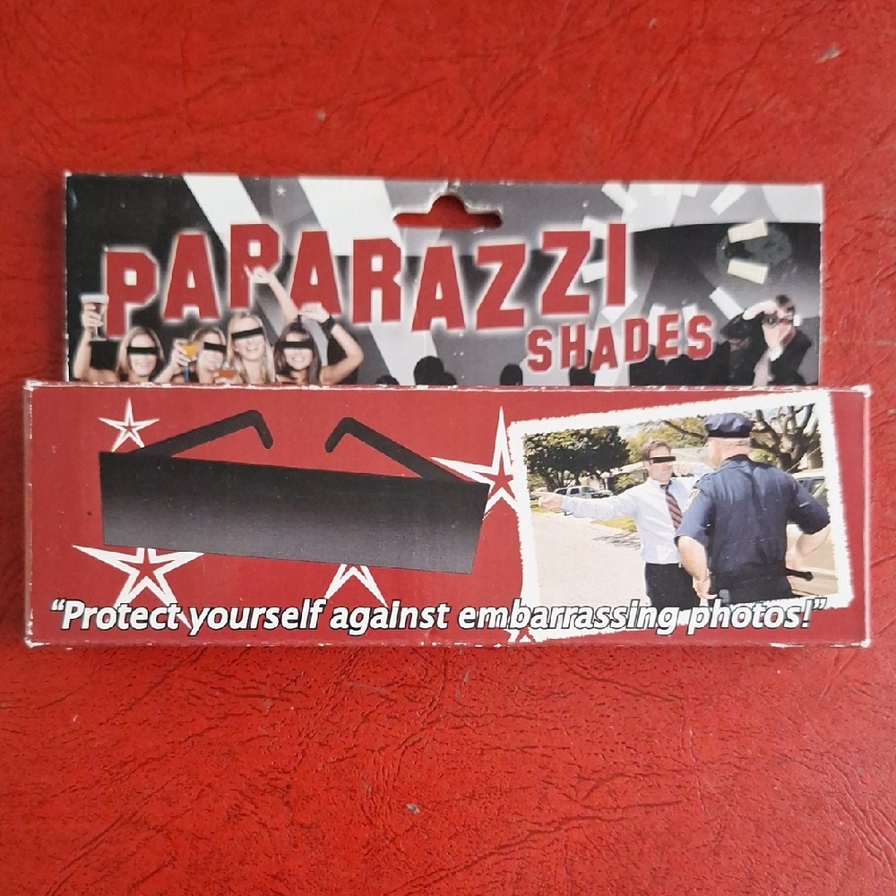 paparazzi Black Novelty Sunglasses